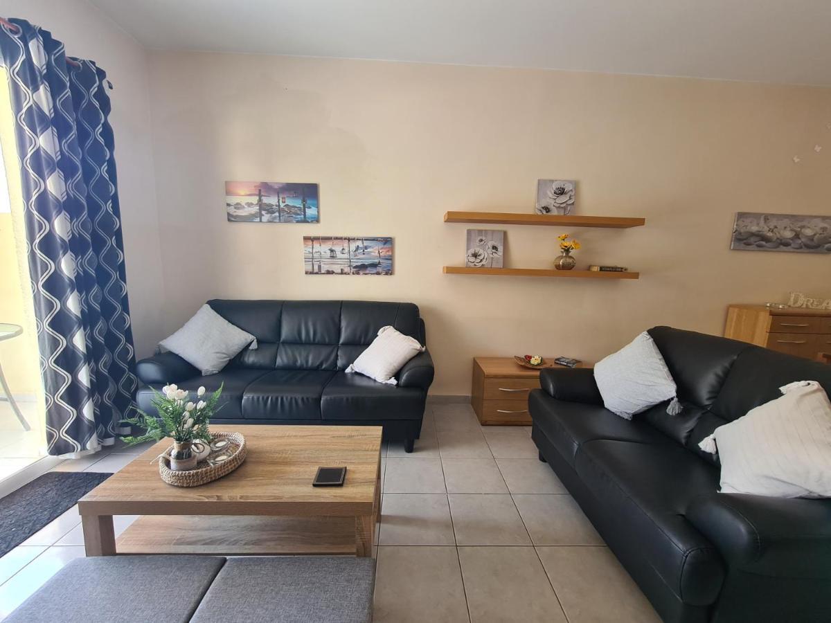 Serena Townhouse Пейя Екстер'єр фото