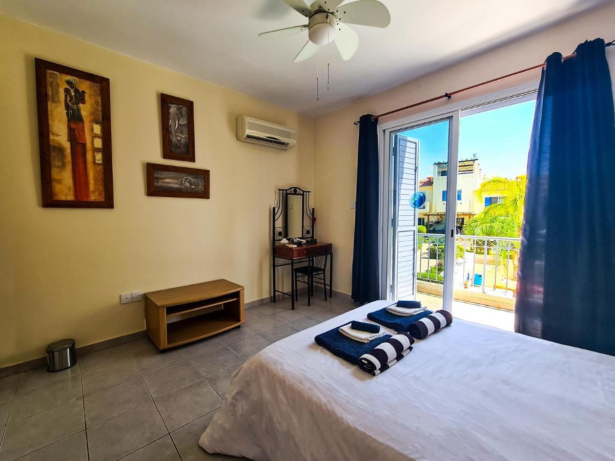 Serena Townhouse Пейя Екстер'єр фото