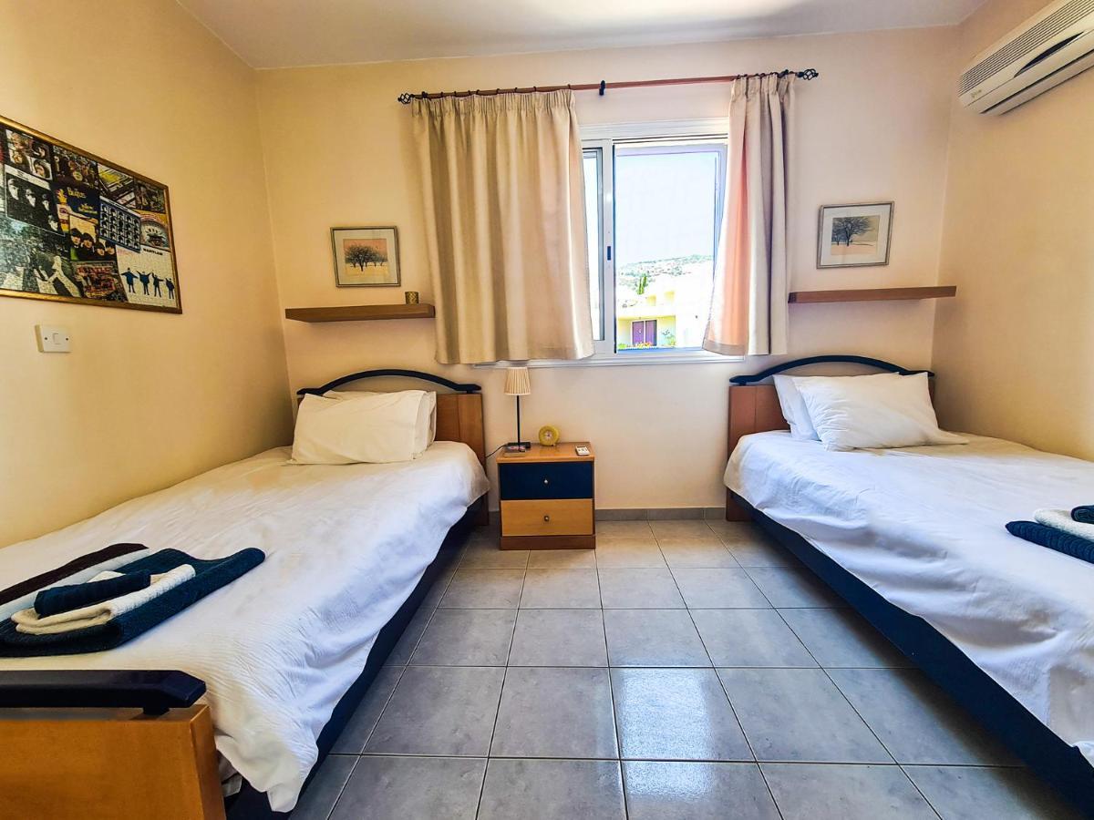 Serena Townhouse Пейя Екстер'єр фото