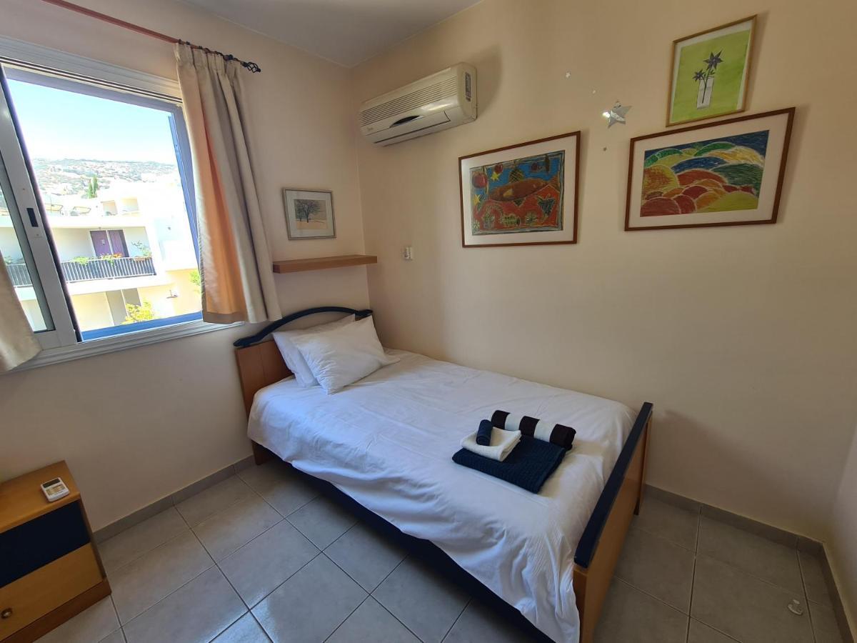 Serena Townhouse Пейя Екстер'єр фото